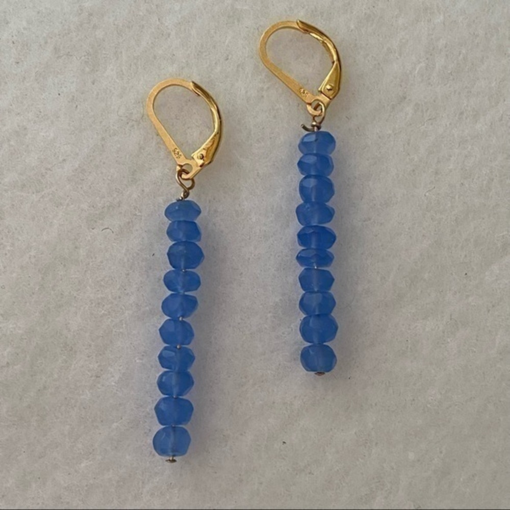 Artisan 14k Yellow Gold Blue Sapphire minimalist linear drop earrings NEW